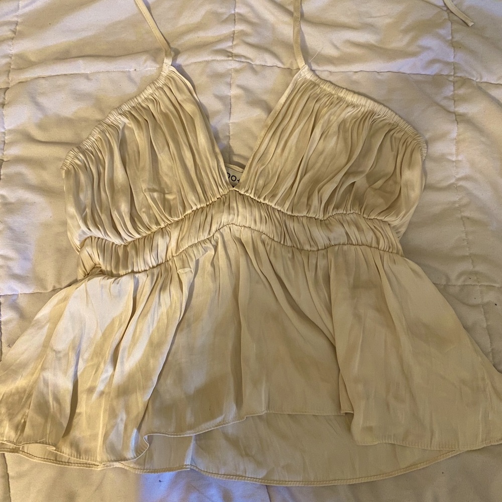 large, creme, DO+BE top